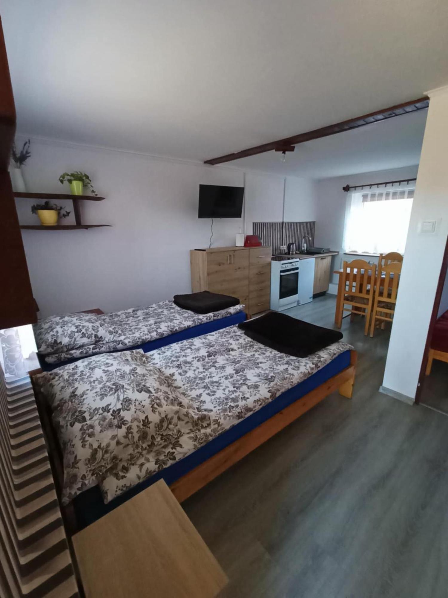 Malinowy Gaj - Agroturystyka Z Alpakami I Innymi Zwierzetami Swietajno  Dış mekan fotoğraf