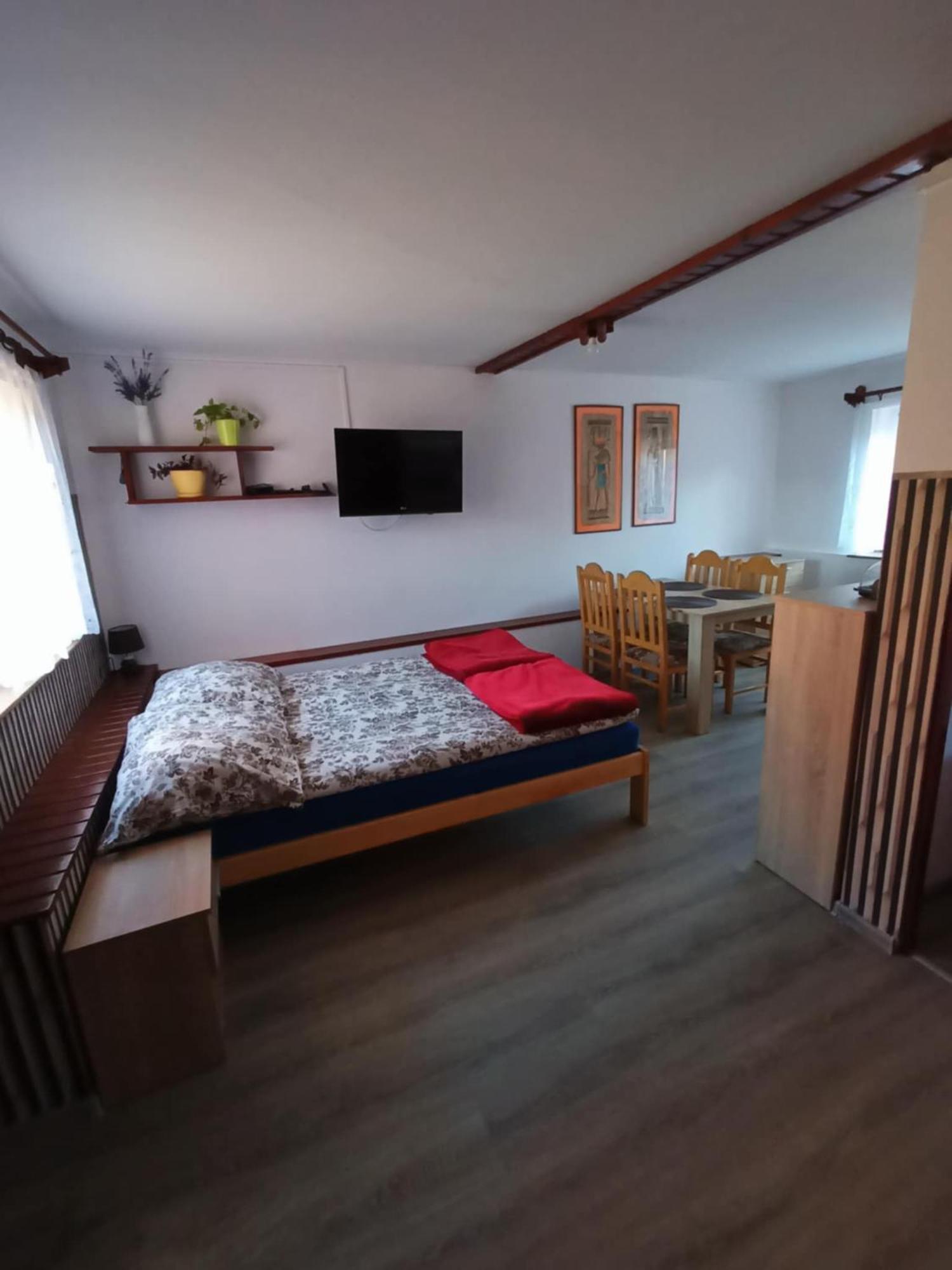 Malinowy Gaj - Agroturystyka Z Alpakami I Innymi Zwierzetami Swietajno  Dış mekan fotoğraf